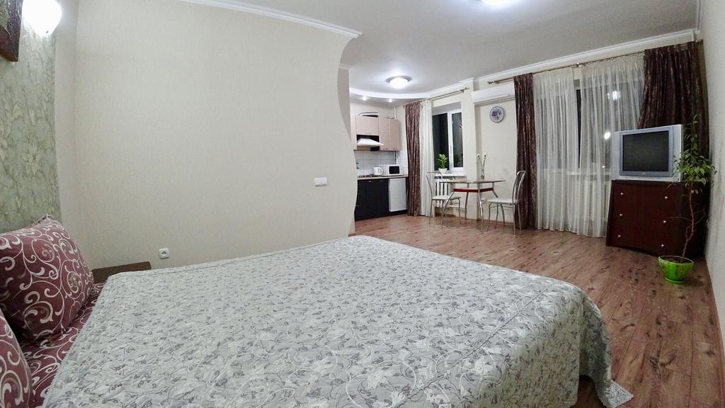 Myru Apartment แชร์นีฮีฟ ภายนอก รูปภาพ